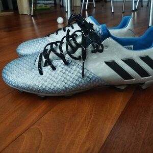 Adidas Messi 16.2 soccer cleats